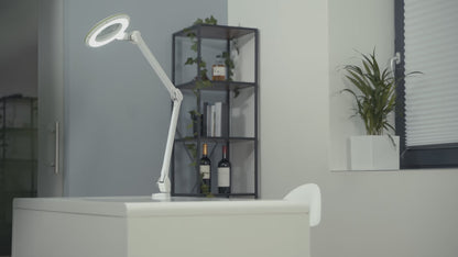 Lampa powiększająca Lumeno Lambda M z możliwością ściemniania i szklaną soczewką 127 mm